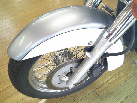 2010 Honda Shadow 750, серебристый, 677000 рублей, вид 4
