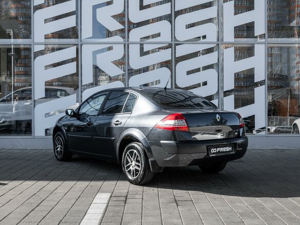 2008 Renault Megane II Рестайлинг, серый, 519000 рублей - вид 1