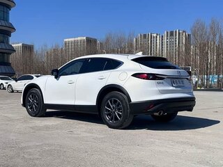 2023 Mazda CX-4 I Рестайлинг, белый, 1911000 рублей, вид 5