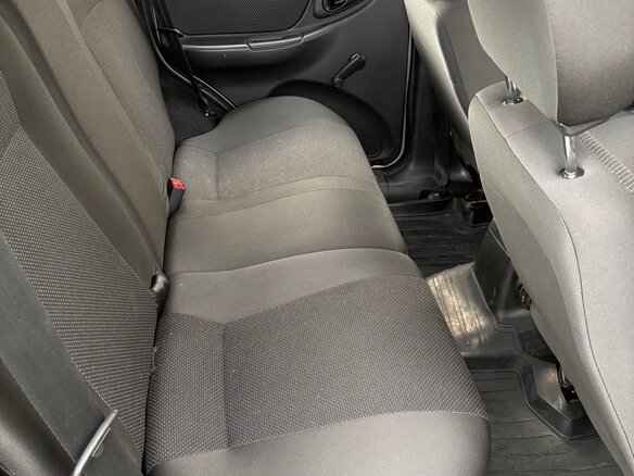 2011 Chevrolet Niva I Рестайлинг, серый, 450000 рублей - вид 22
