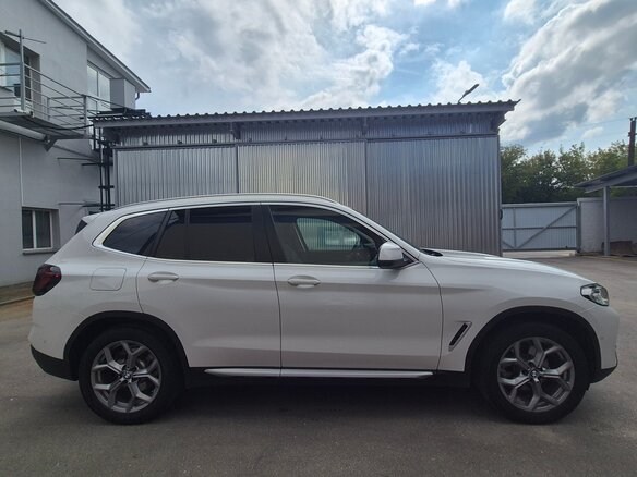 2021 BMW X3 20i xDrive III (G01) Рестайлинг, белый - вид 6