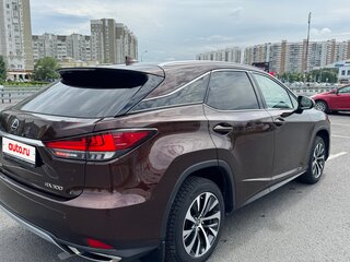 2020 Lexus RX 300 IV Рестайлинг, коричневый, 4700000 рублей, вид 3