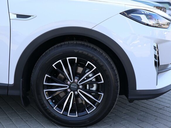 2026 Jetour X70+ I Рестайлинг, белый, 3399000 рублей - вид 9