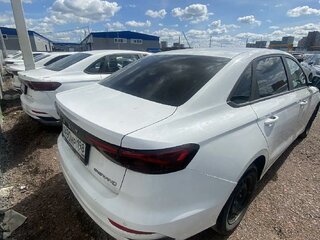 2024 Geely Emgrand II, белый, 1236425 рублей, вид 5