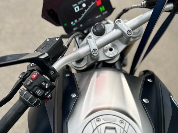 2019 BMW R 1250 R, зелёный, 1250000 рублей - вид 4