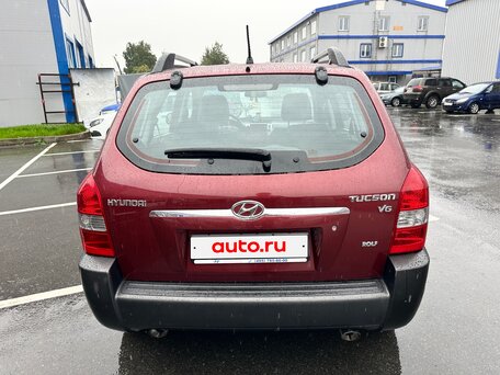 2006 Hyundai Tucson I, красный, 695000 рублей, вид 5