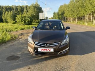 2016 Hyundai Solaris I Рестайлинг, коричневый, 1300000 рублей, вид 1
