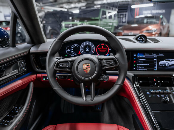 2025 Porsche Panamera GTS III, синий - вид 8