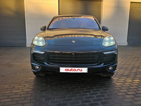 2016 Porsche Cayenne S Diesel II Рестайлинг (958), чёрный, 5550000 рублей, вид 3