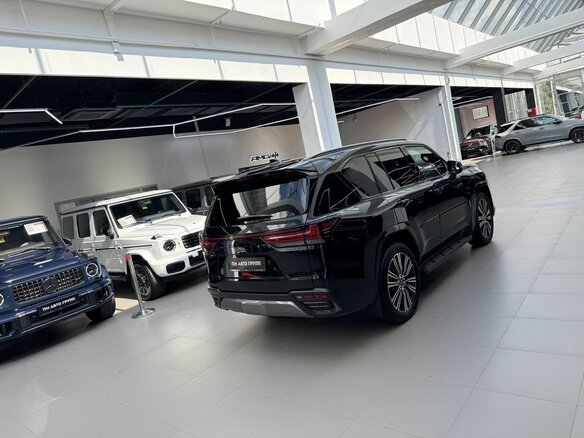 2025 Lexus LX 700h IV, чёрный, 19770000 рублей - вид 38