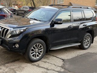 2017 Toyota Land Cruiser Prado 150 Series Рестайлинг 1, чёрный, 3450000 рублей, вид 5