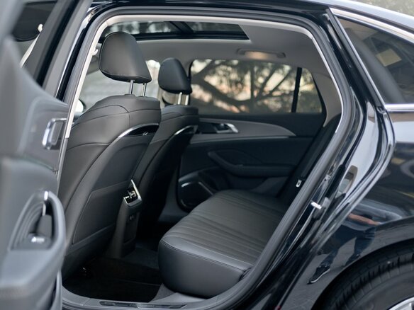 2025 Hongqi H5 II, чёрный, 4380000 рублей - вид 18