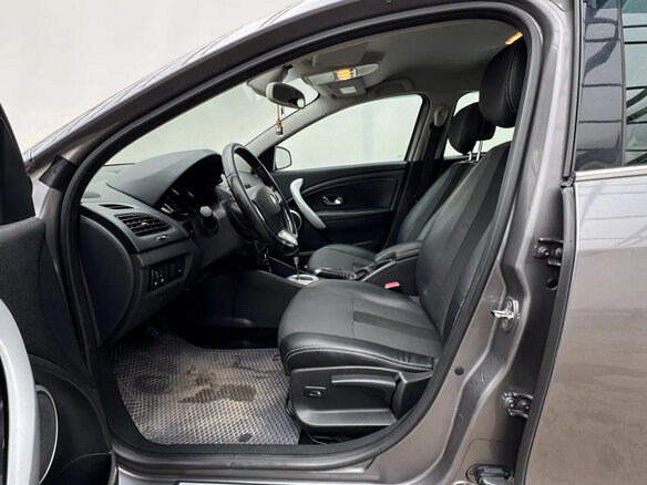 2011 Renault Fluence I, серый, 610000 рублей - вид 8