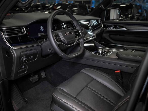 2026 Jeep Grand Wagoneer WS Рестайлинг, чёрный, 17026748 рублей - вид 11