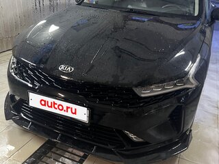 2021 Kia K5 III, чёрный, 2750000 рублей, вид 2