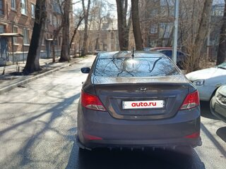 2015 Hyundai Solaris I Рестайлинг, коричневый, 550000 рублей, вид 2