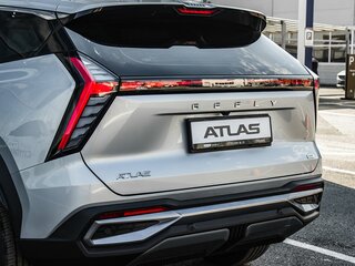 2026 Geely Atlas II, серебристый, 3870990 рублей, вид 1