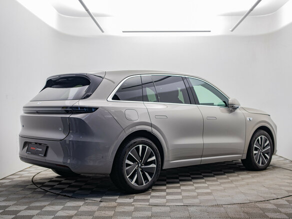 2024 Li Auto (Lixiang) L6 I, серый, 5565000 рублей - вид 4