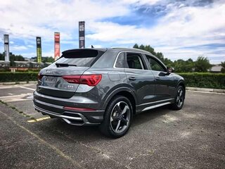 2022 Audi Q3 35 TFSI II (F3), серый, 1865000 рублей, вид 4