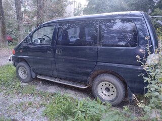 1995 Mitsubishi Space Gear I, синий, 1500000 рублей, вид 3