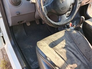 2009 Renault Logan I, белый, 320000 рублей, вид 5