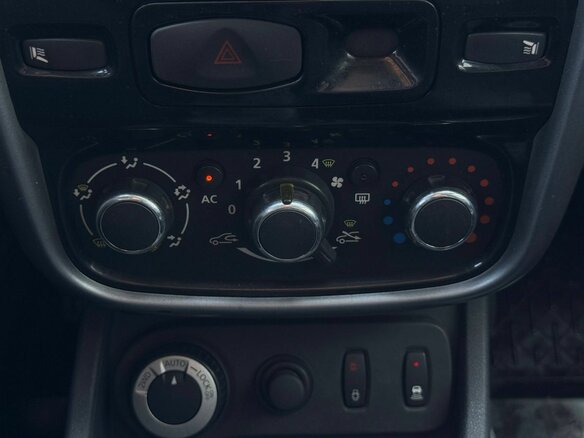 2012 Renault Duster I, бежевый, 612000 рублей - вид 15