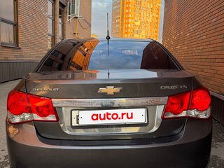 2011 Chevrolet Cruze I, серый, 560000 рублей, вид 4