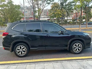2022 Subaru Forester V Рестайлинг, чёрный, 2459000 рублей, вид 3