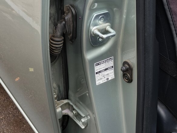 2013 Toyota Vitz III (XP130), серый, 860000 рублей - вид 18