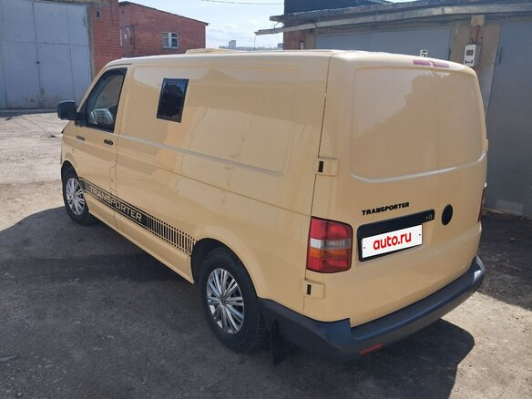 2008 Volkswagen Transporter T5, золотистый, 878000 рублей - вид 5