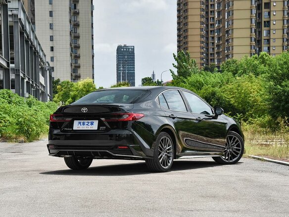 2026 Toyota Camry IX (XV80) China Market Рестайлинг, чёрный, 4900000 рублей - вид 3