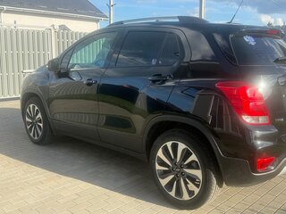 2020 Chevrolet Trax I Рестайлинг, чёрный, 1400000 рублей, вид 3