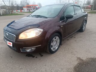 2011 Fiat Linea, пурпурный, 390000 рублей, вид 1