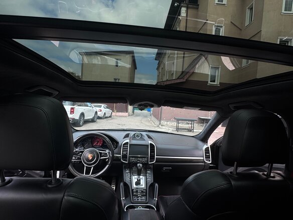 2015 Porsche Cayenne GTS II Рестайлинг (958), чёрный, 3500000 рублей - вид 6