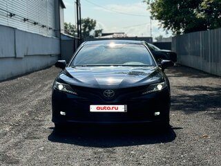 2019 Toyota Camry VIII (XV70), синий, 1900000 рублей, вид 5