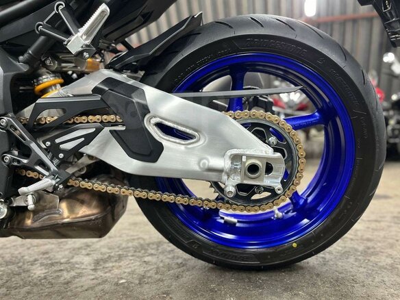 2021 Yamaha MT-10SP, серебристый, 1780000 рублей - вид 22