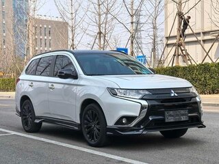 2022 Mitsubishi Outlander III Рестайлинг 3, белый, 1755444 рублей, вид 1