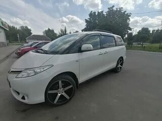 2012 Toyota Previa III (XR50), белый, 2300000 рублей, вид 1