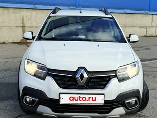 2019 Renault Sandero Stepway II Рестайлинг, белый, 1350000 рублей, вид 2
