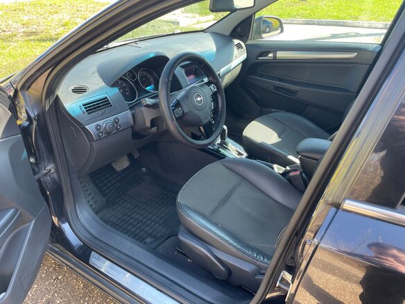 2010 Opel Astra H Рестайлинг, чёрный, 415000 рублей - вид 12