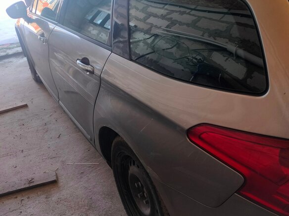 2009 Citroen C5 II, бежевый, 480000 рублей - вид 3