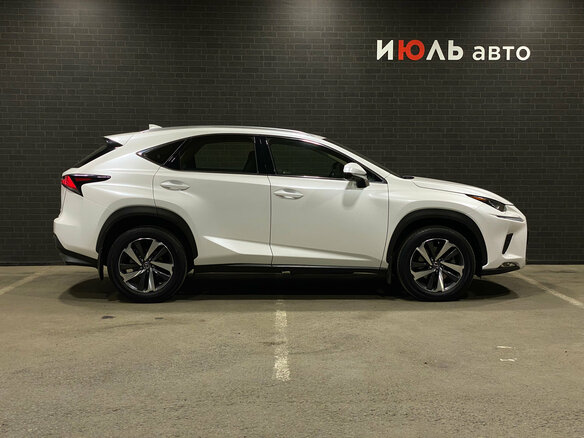 2018 Lexus NX 300 I Рестайлинг, белый - вид 3