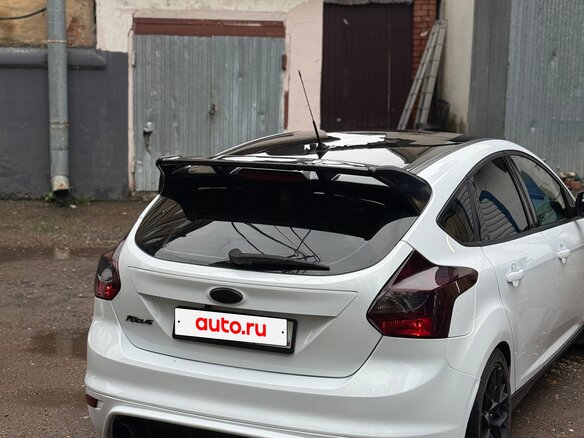 2012 Ford Focus III, белый - вид 9