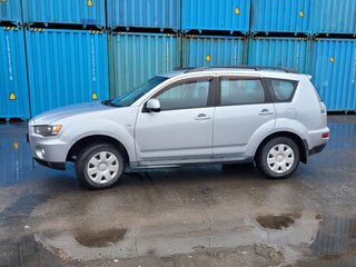 2011 Mitsubishi Outlander II Рестайлинг, серебристый, 879000 рублей, вид 4