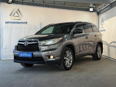 Toyota Highlander III (XU50)