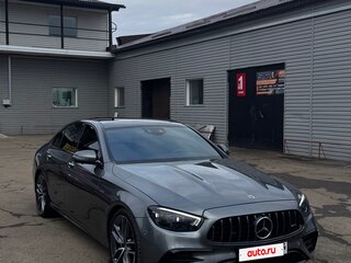 2021 Mercedes-Benz E-Класс AMG 53 AMG V (W213) Рестайлинг, серый, 7590000 рублей, вид 2