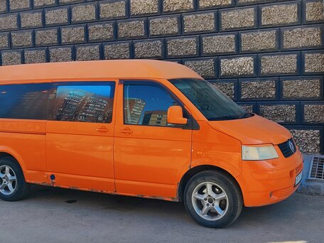 2007 Volkswagen Transporter, оранжевый, 600000 рублей, вид 3