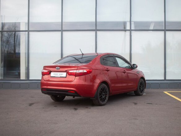 2012 Kia Rio III, красный, 570000 рублей - вид 1