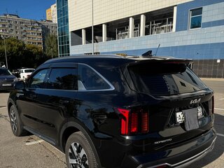 2023 Kia Sorento IV, чёрный, 4200000 рублей, вид 4