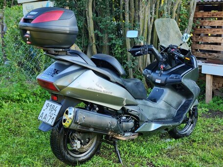 2004 Honda Silver Wing 600, серебристый, 260000 рублей, вид 3